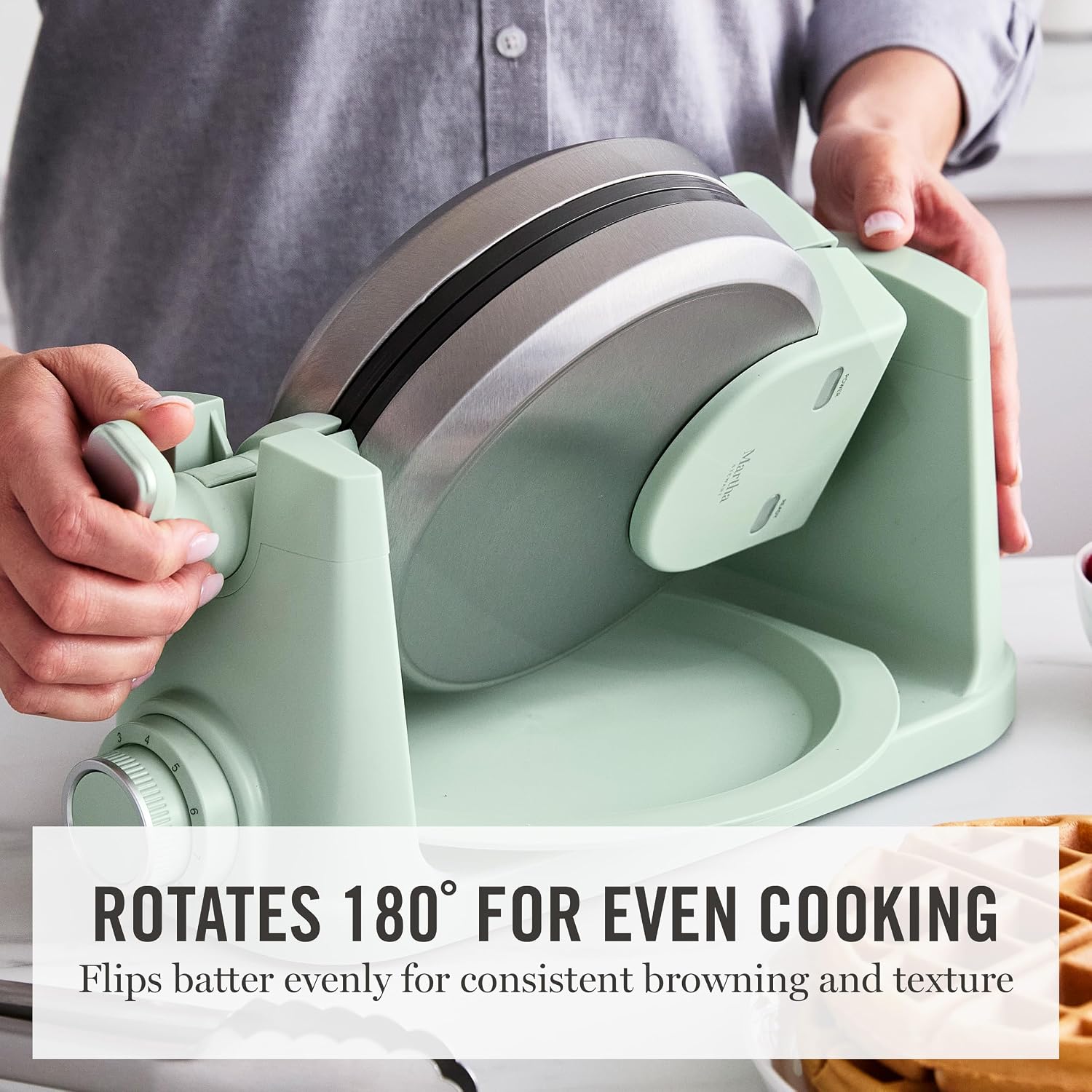 WAFFLORA™ Rotating Belgian Waffle Maker