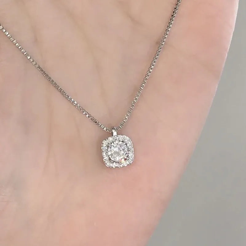 Simple And Fresh Womens Necklace Chic Niche Design With A High-end Feel Perfect As A Collarbone Chain